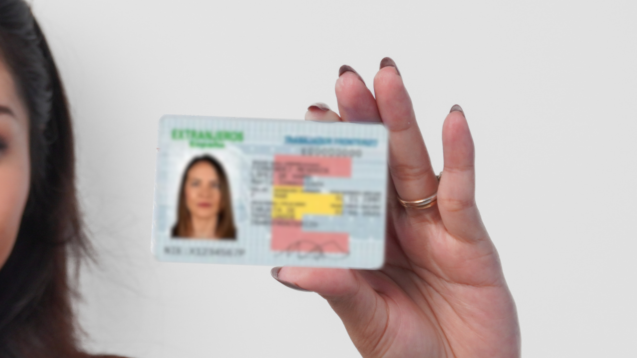 TIE en España: Guía Completa 2025 para Migrantes y Familias